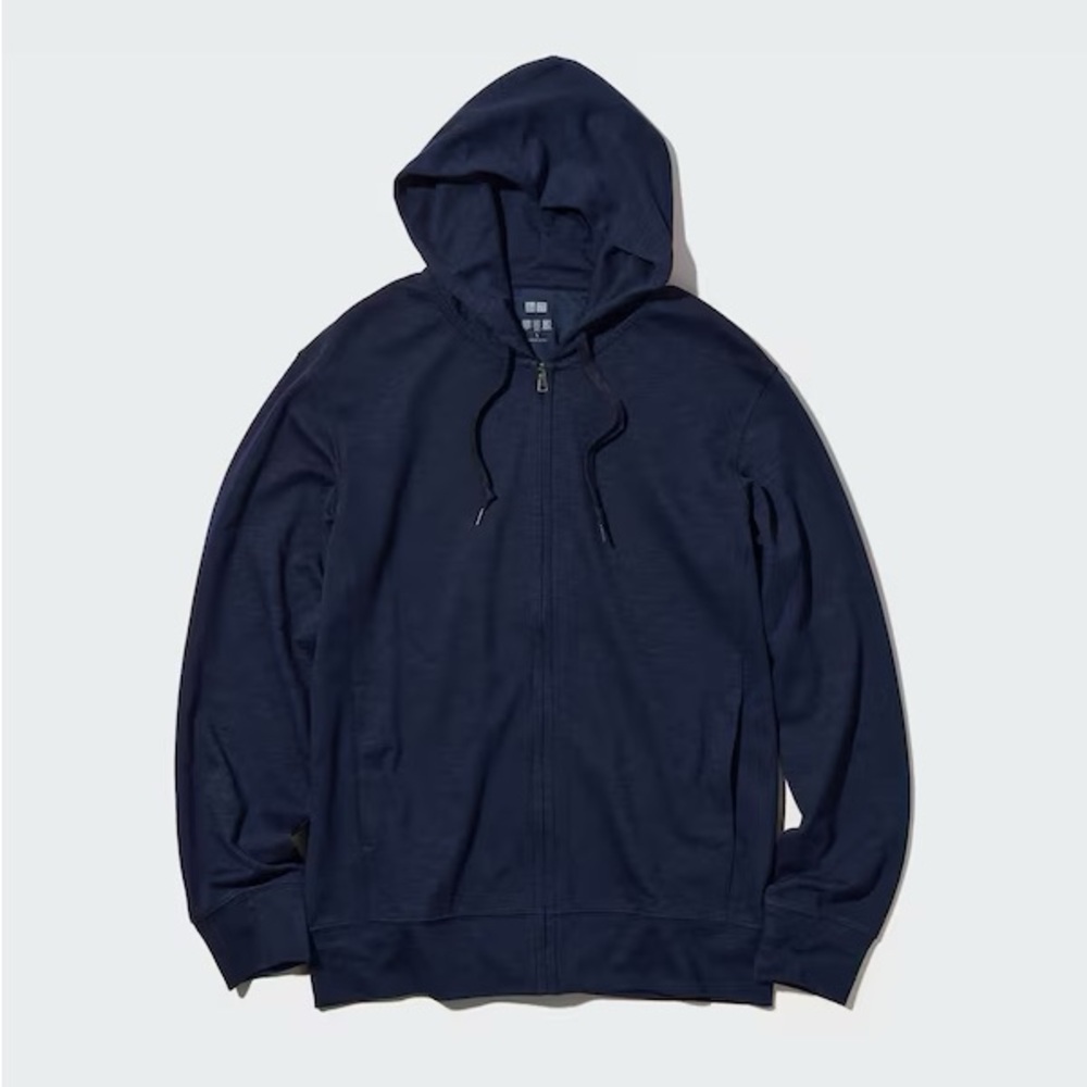 Uniqlo AIRsm women’s hoodie